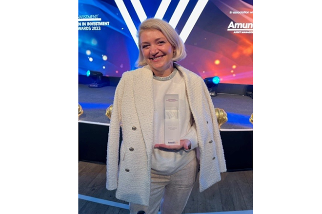 sarah-de-lagarde JHI's Sarah de Lagarde wins Women in investment award